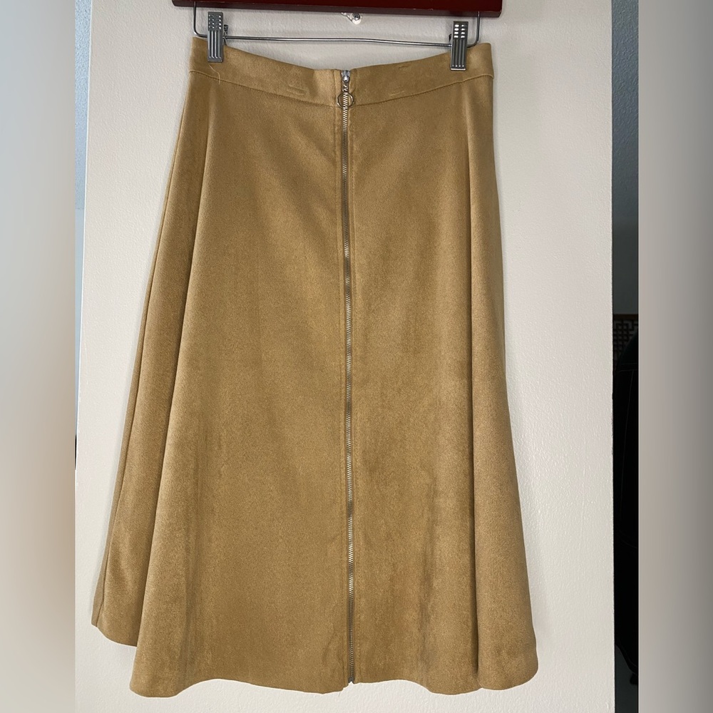NWOT! POTTER’S POT Faux Suede Tan A-line Skirt - Size S